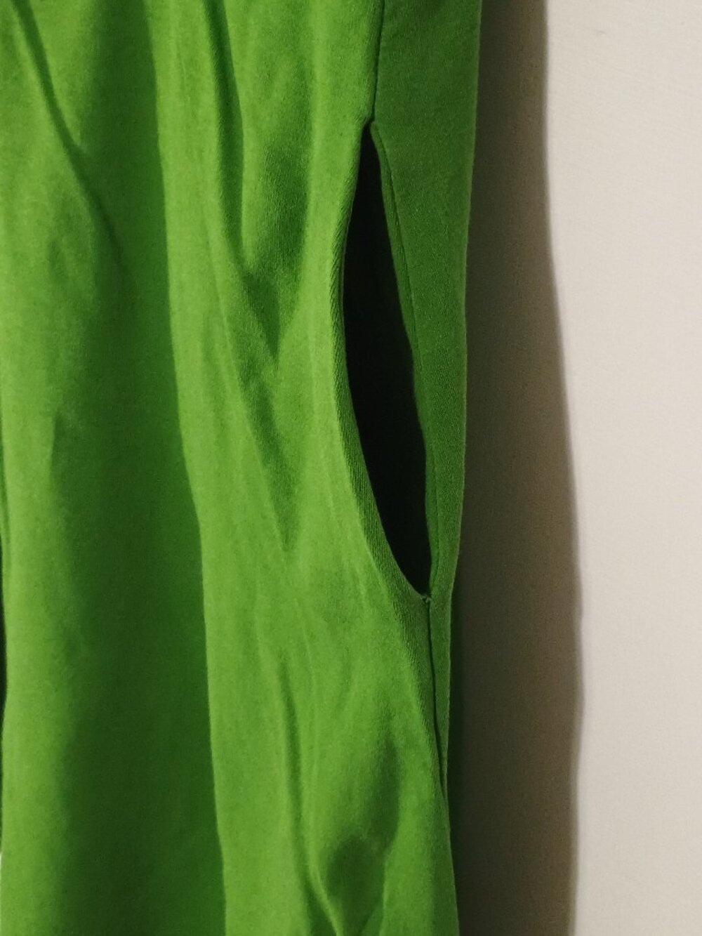 New York & Company Kelly Green Fit & Flare Dress Size Small 100% Cotton V Neck - Picture 7 of 8